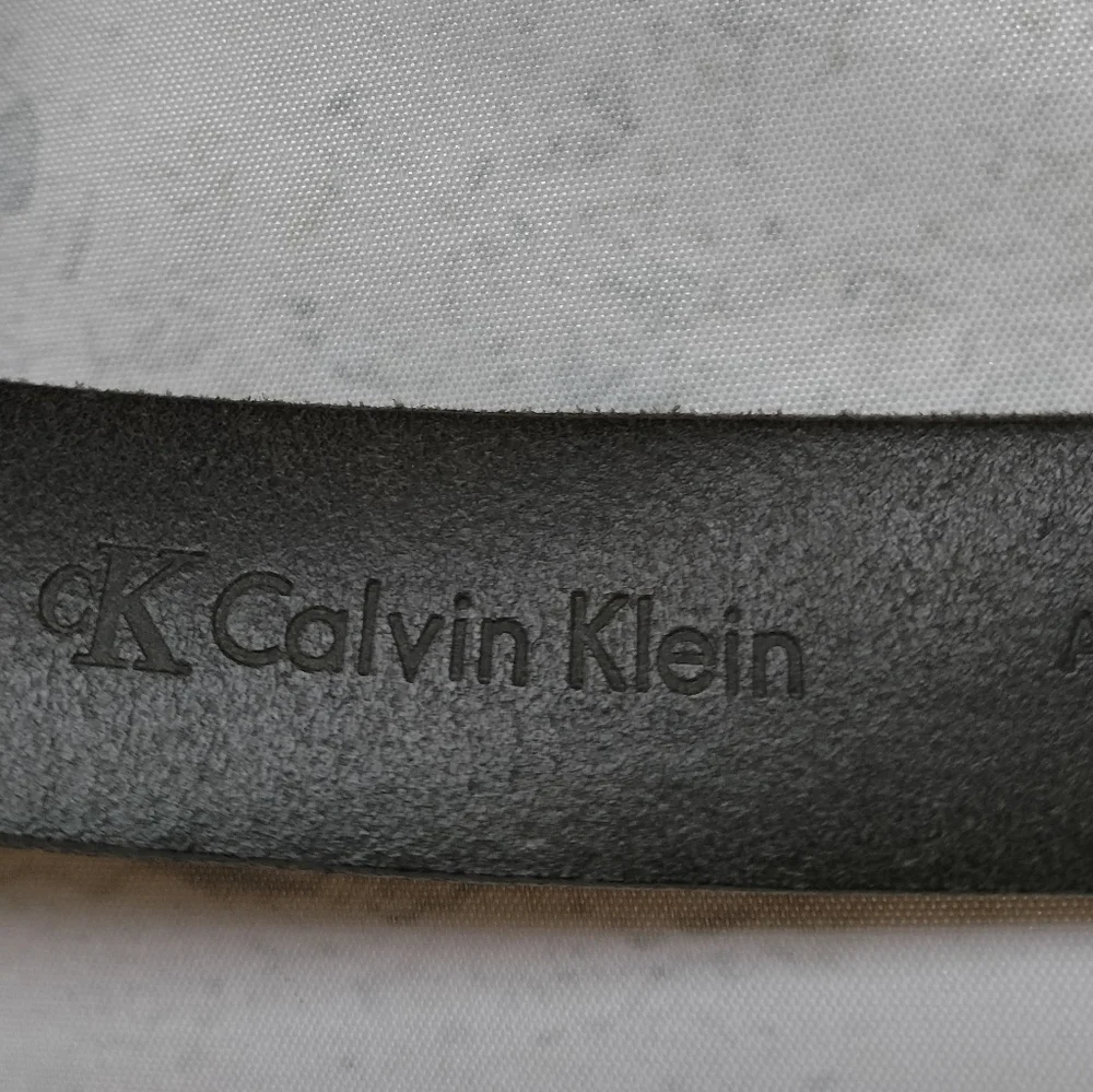 CK Calvin Klein Men's Brown Genuine Leather Belt Silver Buckle 40